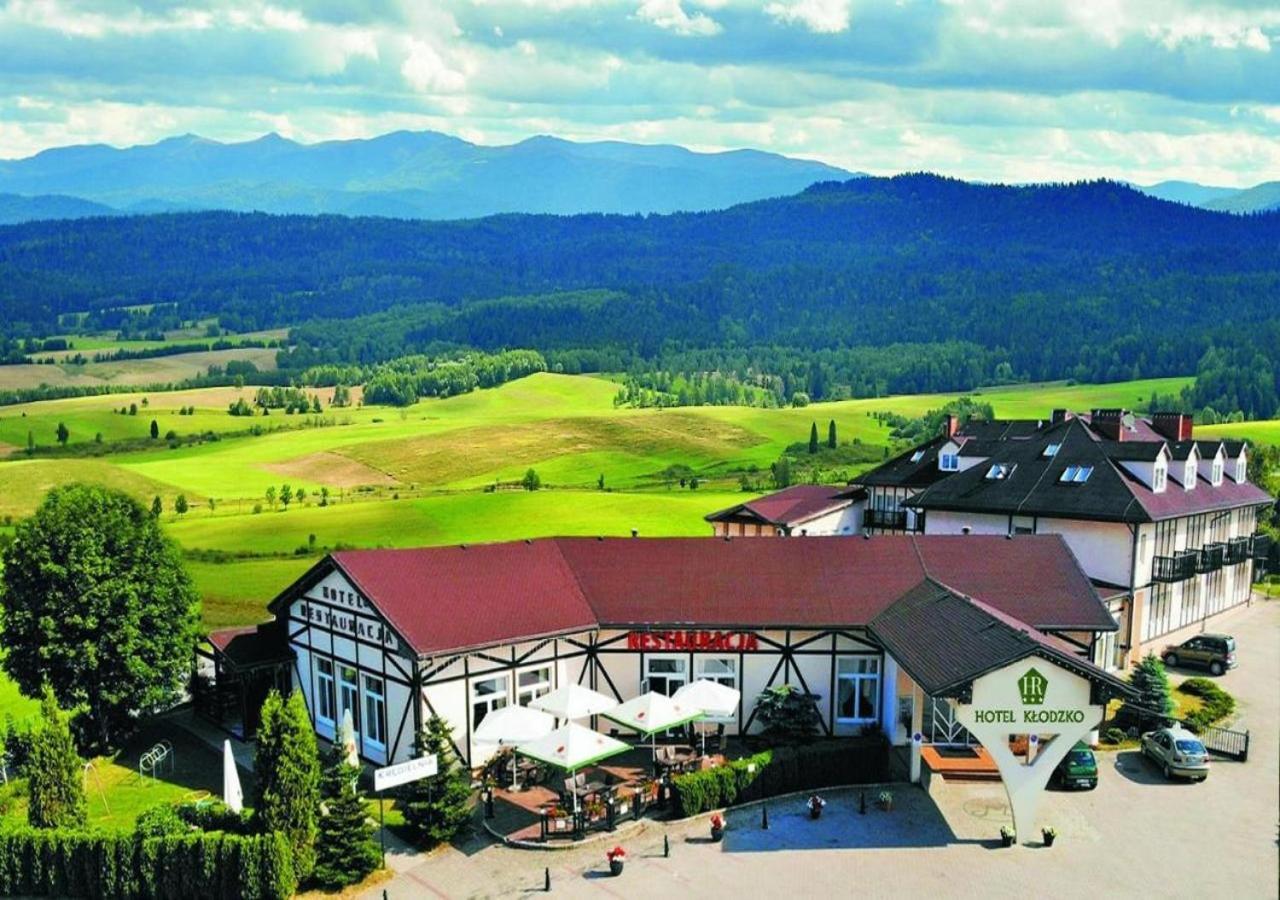 Hotel Metro Klodzko Exterior photo